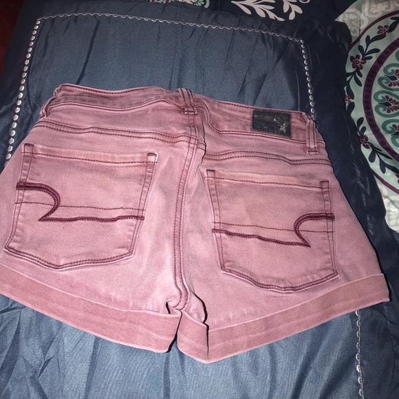 AEO Maroon Shorts - Picture 3 of 4